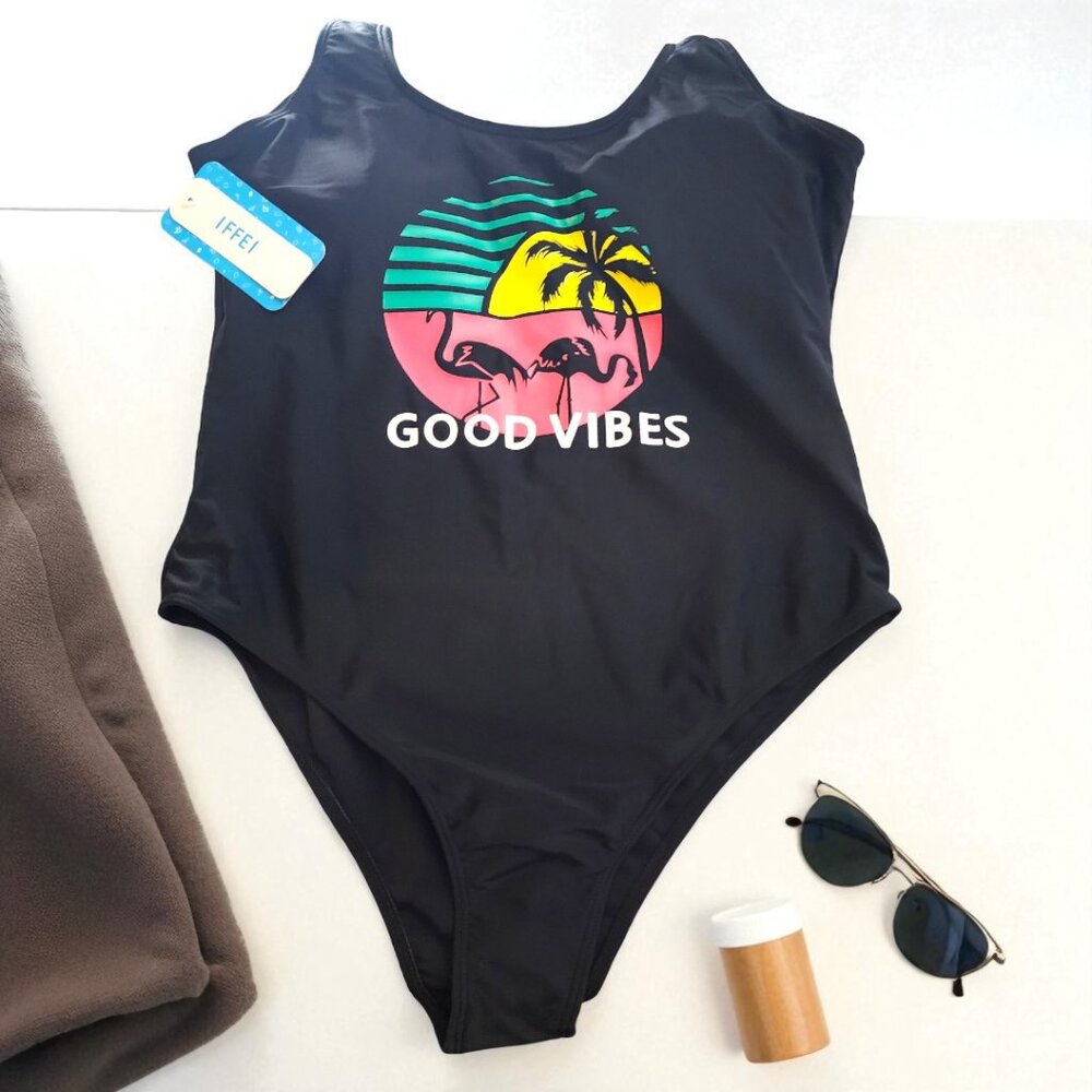 IFFEI Good Vibes One-Piece Swimsuit – Flamingo Graphic – Size M NWT